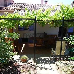 https://maison-de-charme-prs-de-la-mer.fr-provencehotel.com